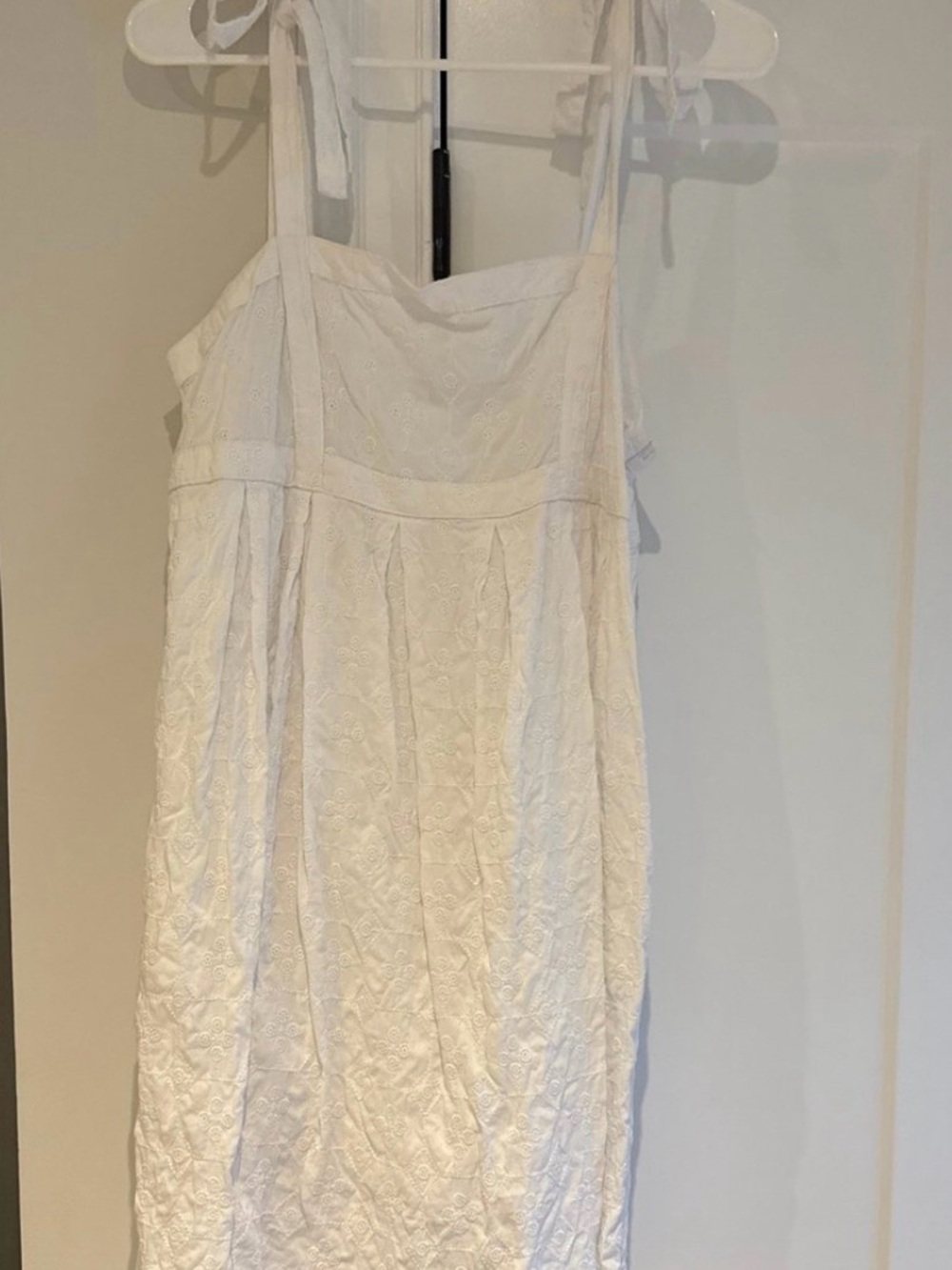 Old Navy White Eyelet Tie-Shoulder Mini Dress